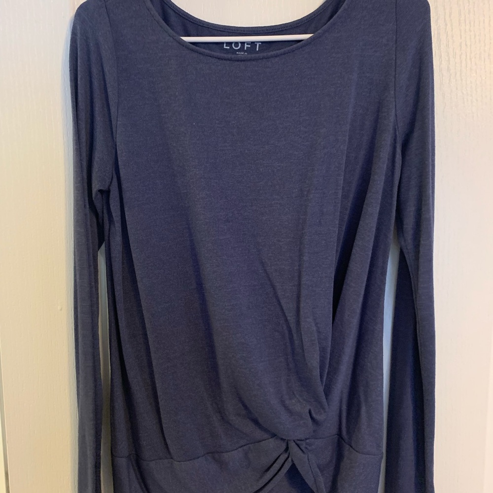 Loft Twist Hem tee